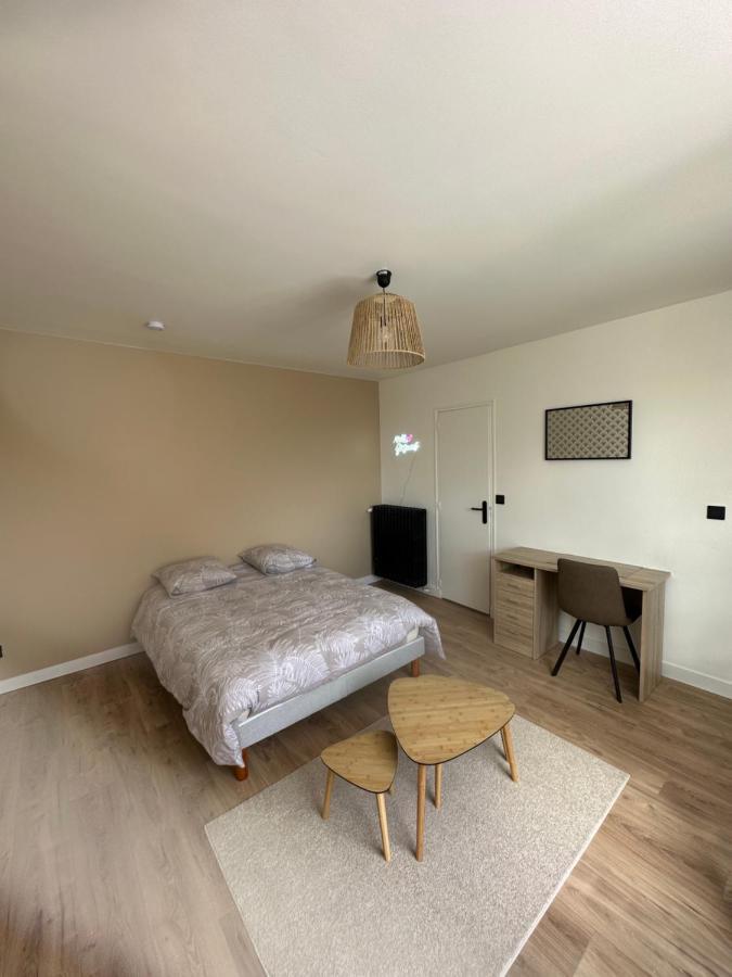 Apartamento Le Madeleine - Cosy & Renove - Face Tram Orléans Exterior foto